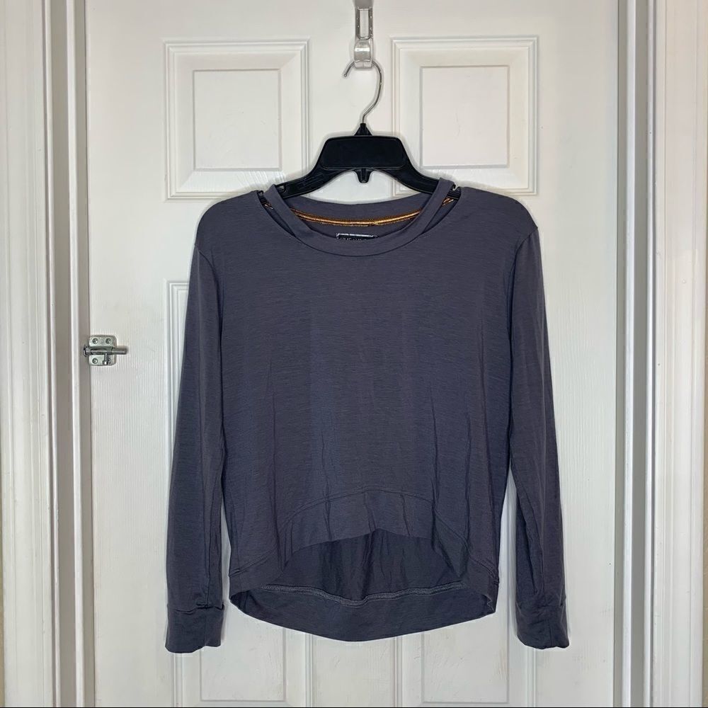 Lime and Vine Sweatshirt Gray Neck Cutouts Long Sleeve Loungewear Athleisure XS